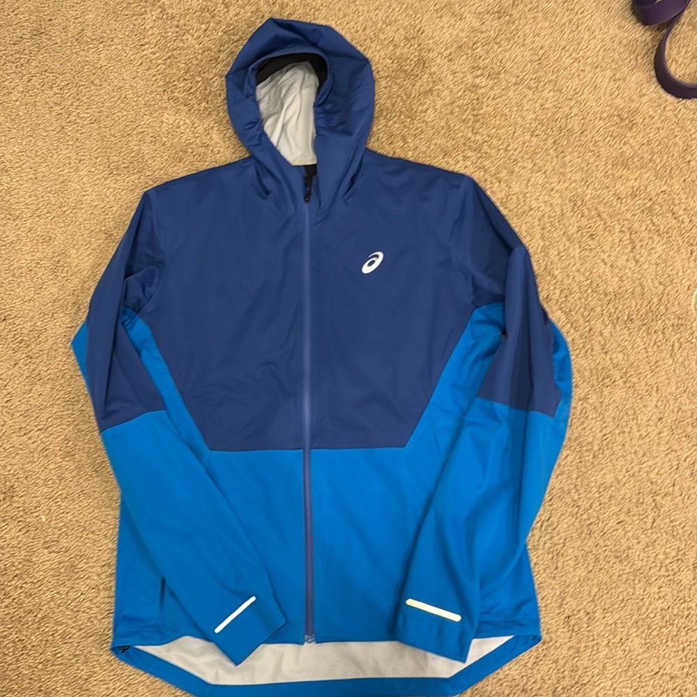 Asics men’s running jacket size Large